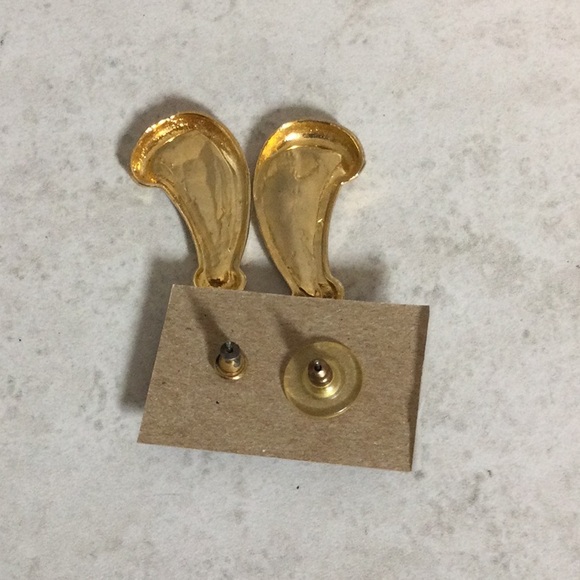 Gold with hot pink enamel drop earrings - Picture 5 of 7